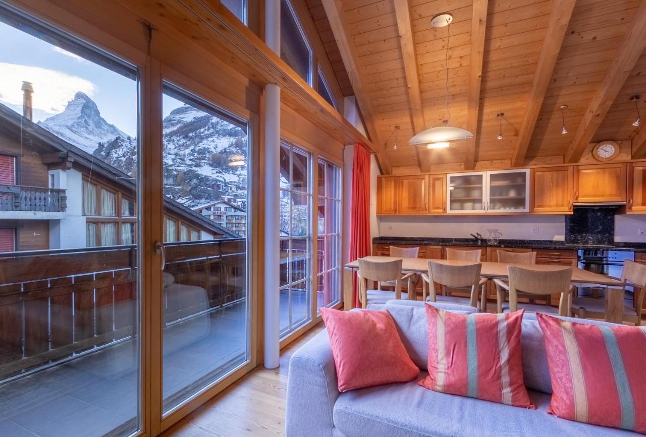 Haus Malva Apartment Zermatt Bagian luar foto