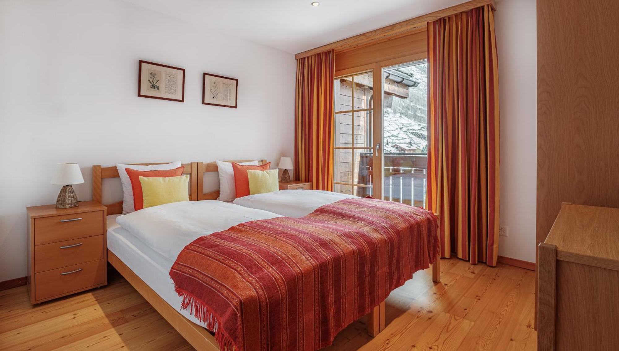 Haus Malva Apartment Zermatt Bagian luar foto